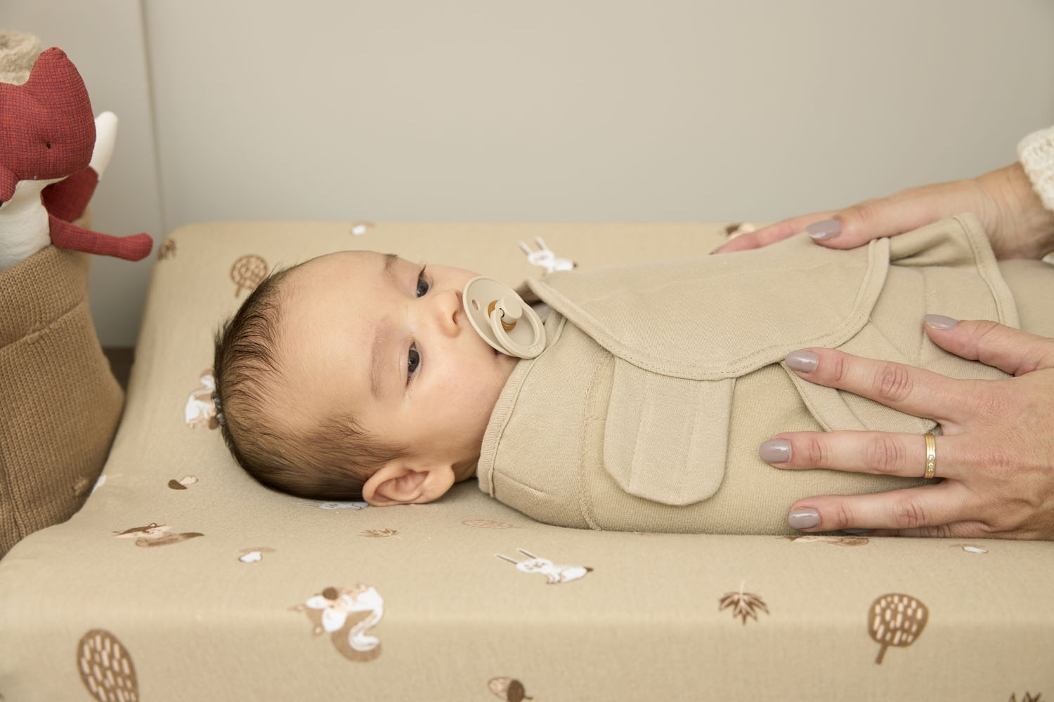 SwaddleMeyco inbakerdoek gevoerd Uni - sand - 0-3 maanden