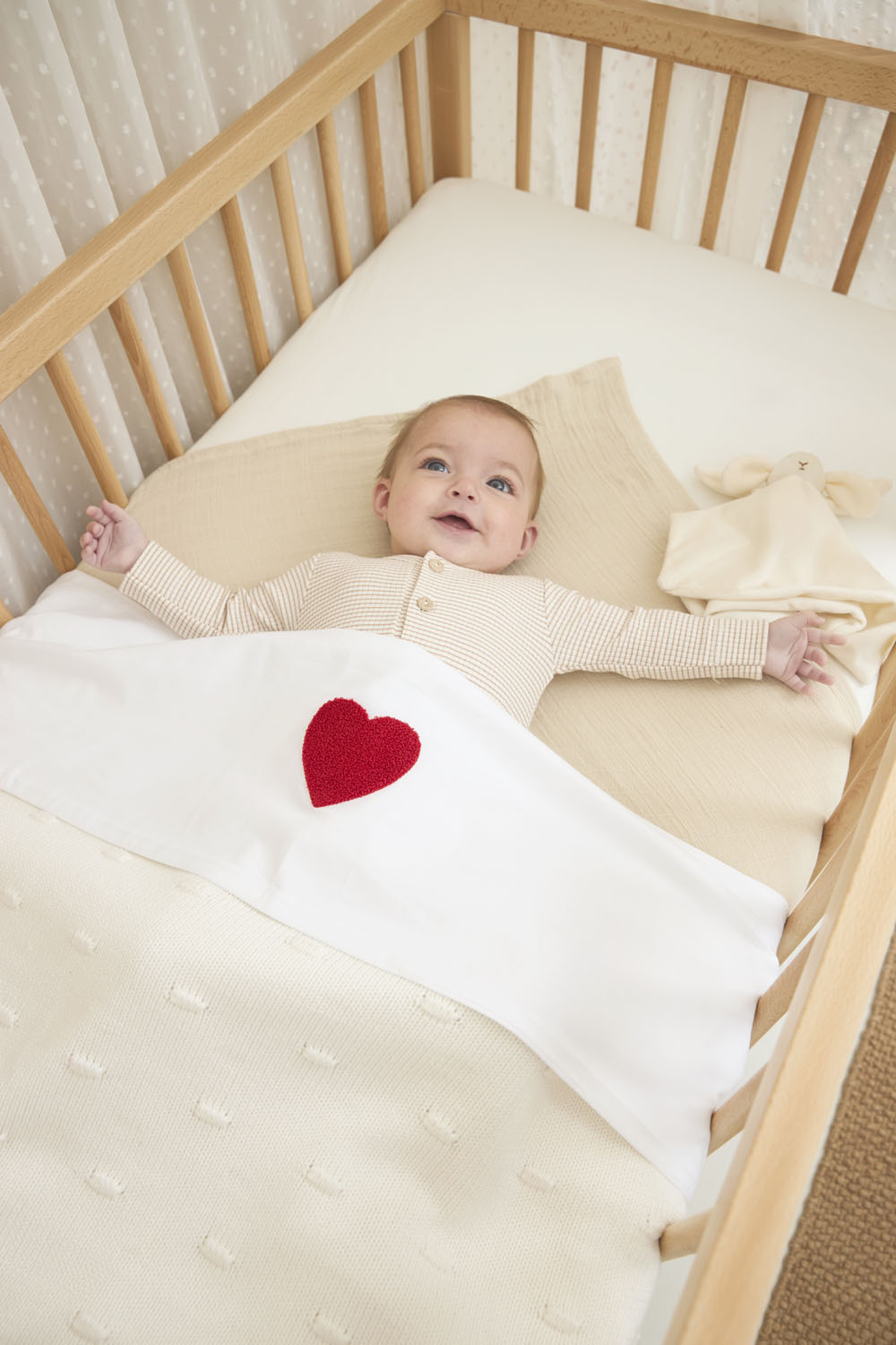 Crib sheet Sweet Heart - red - 75X100cm