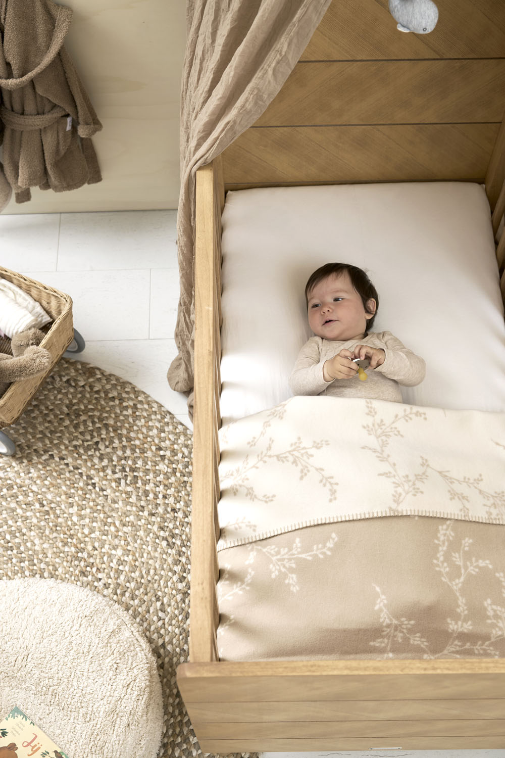 Crib bed blanket woven Branches - sand - 75x100cm