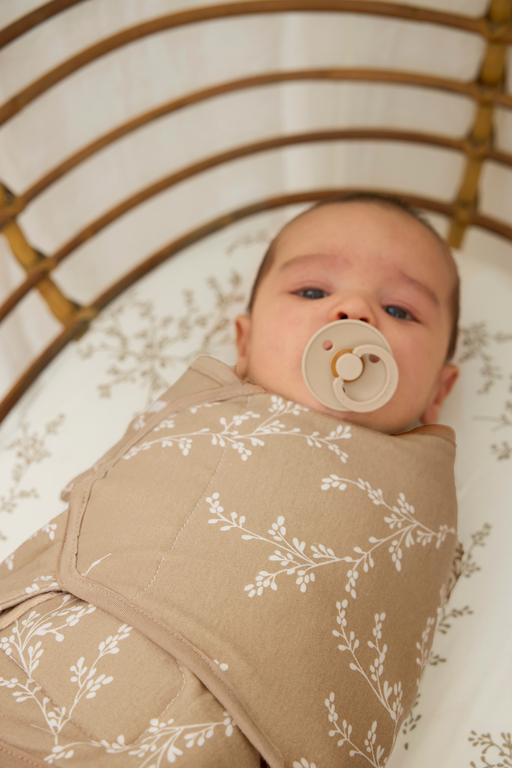 SwaddleMeyco padded Branches - sand - 0-3 Months